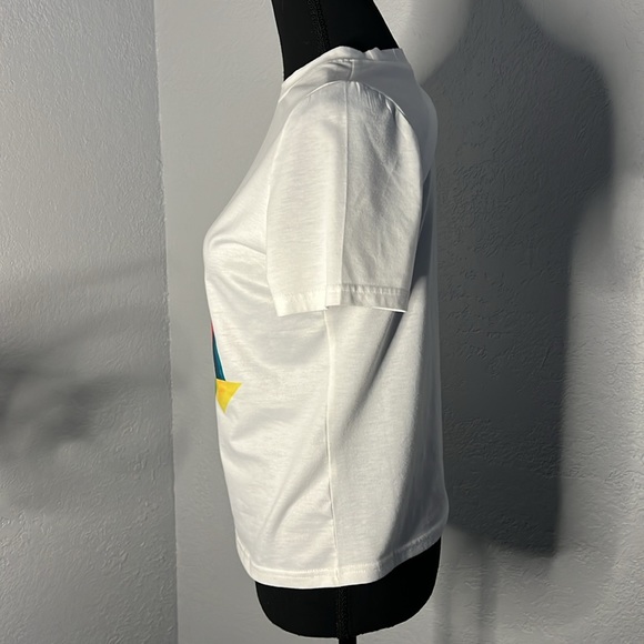 Small t shirt - Picture 3 of 4